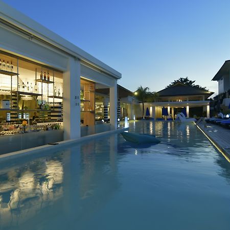 Montigo Resorts Seminyak Exterior photo
